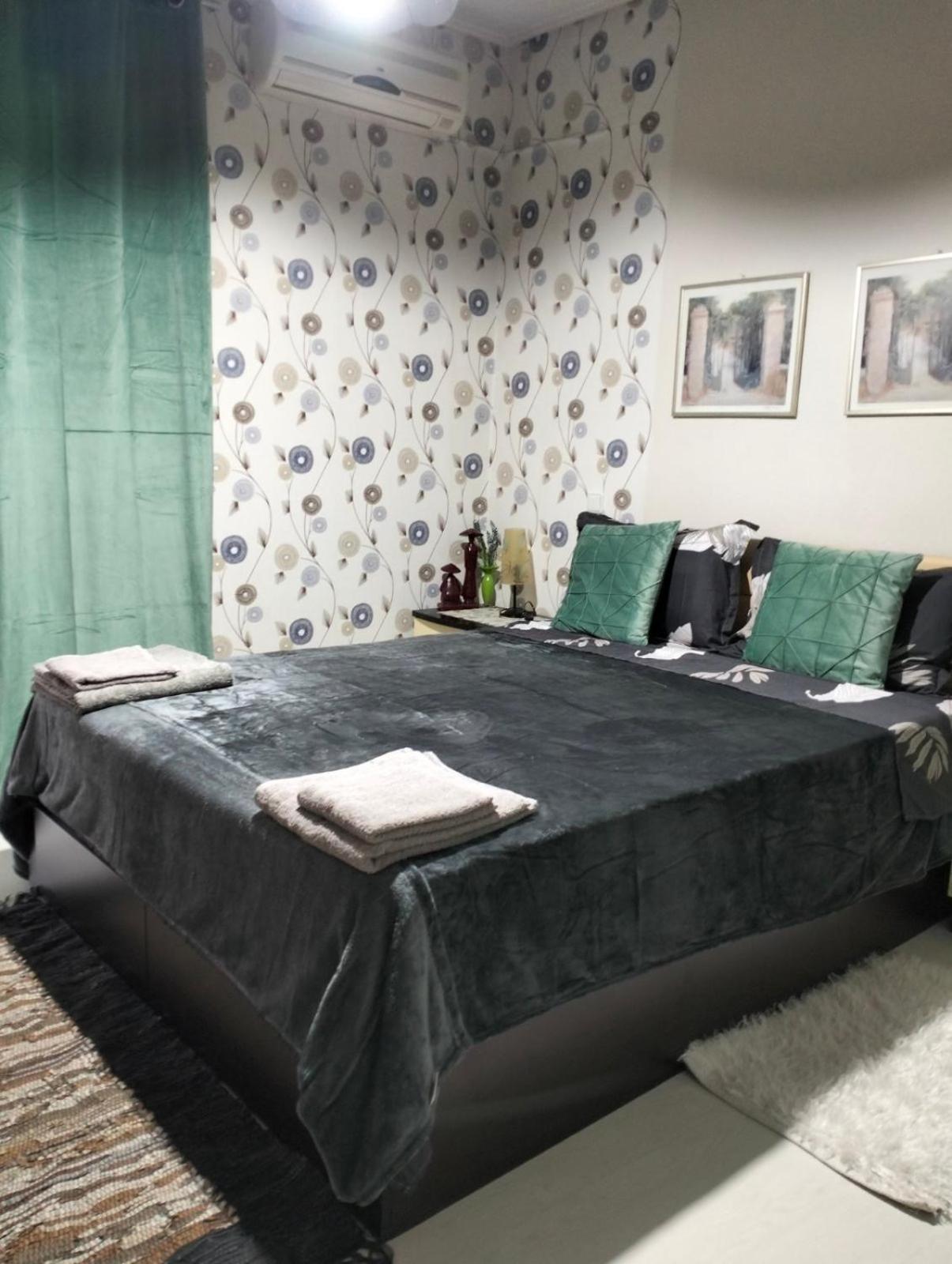 Velvet Story Appartement Tríkala
